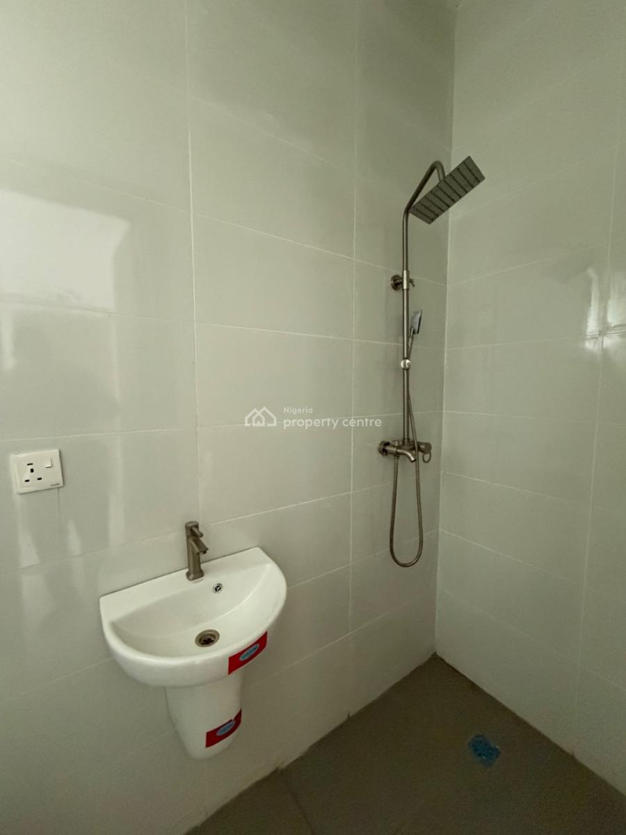 Well Spacious All En-suit 3 Bedrooms Terrace Duplex + Bq, Vgc, Lekki, Lagos, Terraced Duplex for Sale