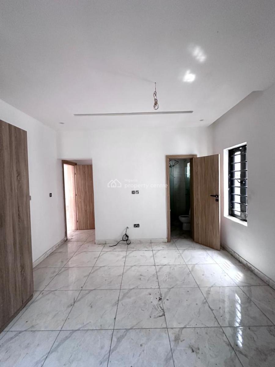 2 and 3 Bedroom Apartments, Ologolo, Lekki, Lagos, Block of Flats for Sale