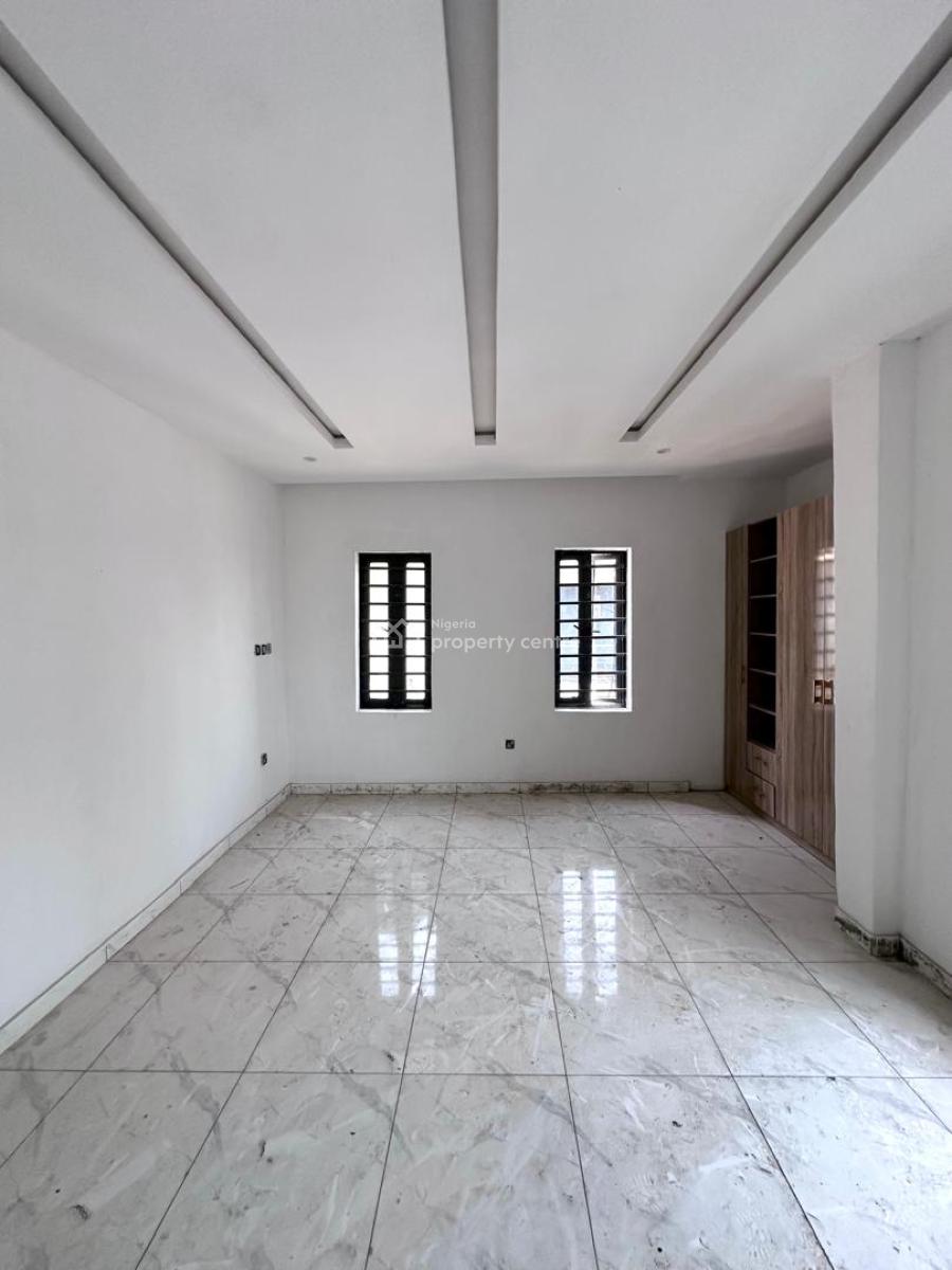 2 and 3 Bedroom Apartments, Ologolo, Lekki, Lagos, Block of Flats for Sale
