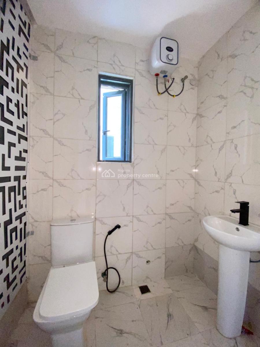 1 Bedroom Apartment, Freedom Way, Lekki Phase 1, Lekki, Lagos, Flat / Apartment for Sale
