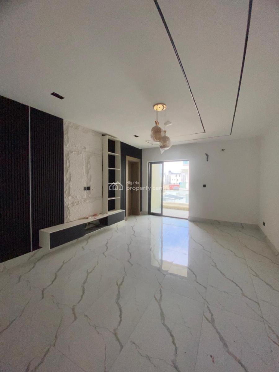 2bedroom Apartment, Freedom Way, Lekki Phase 1, Lekki, Lagos, Flat / Apartment for Sale