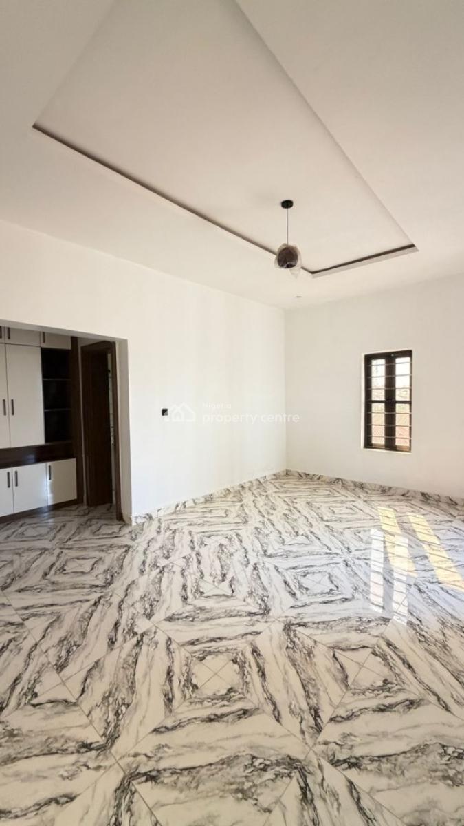 4 Bedrooms + Bq  Detached with  1 Bed Guest Chalet, Lokogoma District, Abuja, Detached Duplex for Sale