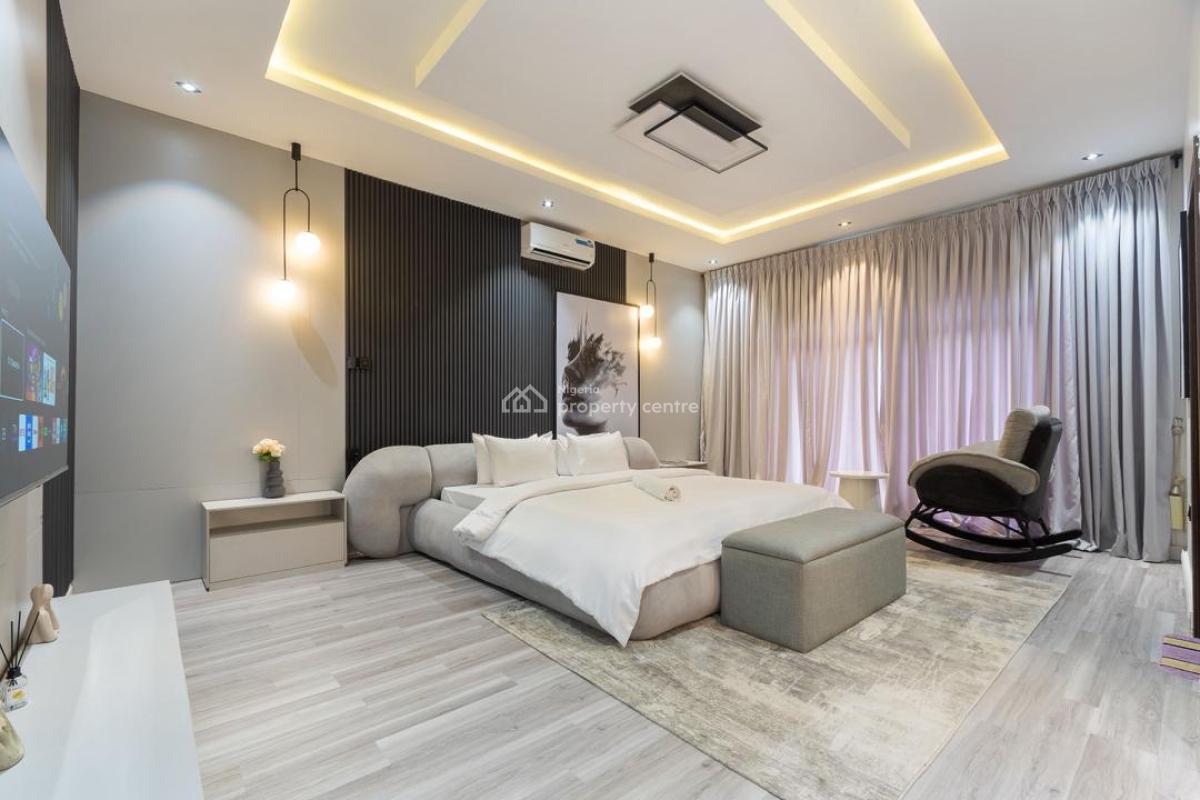 Luxury Three Bedroom with Ps5, Swimming Pool, Lekki Phase 1, Lekki, Lagos, Flat / Apartment Short Let