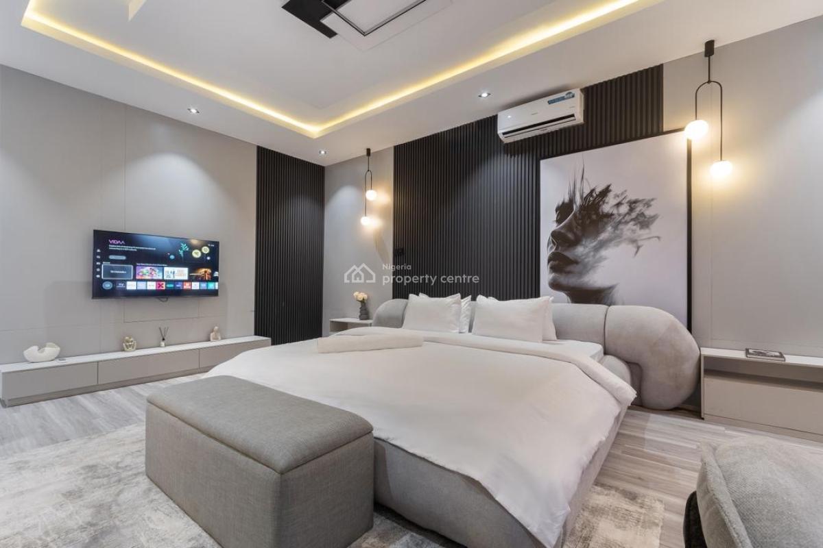 Luxury Three Bedroom with Ps5, Swimming Pool, Lekki Phase 1, Lekki, Lagos, Flat / Apartment Short Let