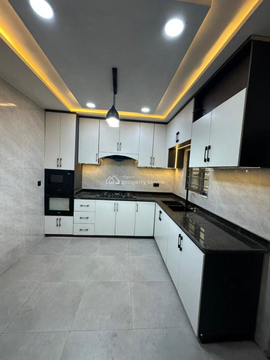 Contemporary 4 Bedroom Bungalow, Eligbolo Off Eliozu, Port Harcourt, Rivers, Detached Bungalow for Sale