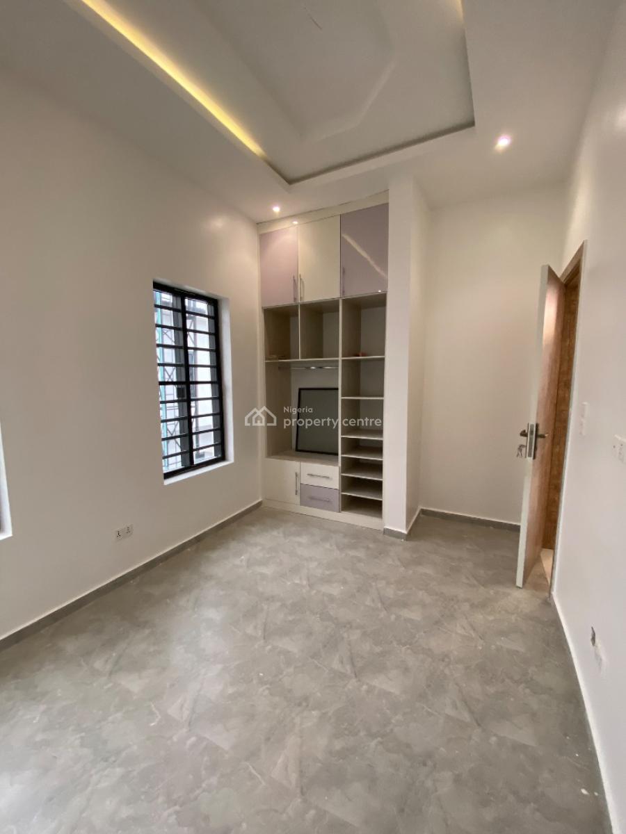 Lovely Home, Vgc, Lekki, Lagos, Terraced Duplex for Rent