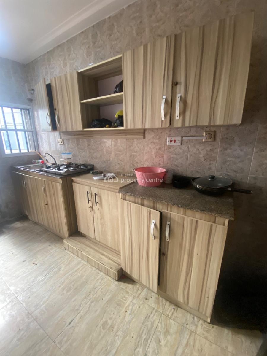 1 Bedroom Miniflat Available, Ologolo, Lekki, Lagos, Flat / Apartment for Rent