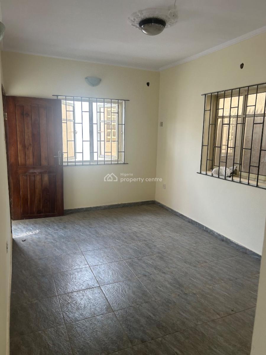 Alone in Compound Miniflat, 32nd Road Gowon Estate, Egbeda, Alimosho, Lagos, Mini Flat (room and Parlour) for Rent