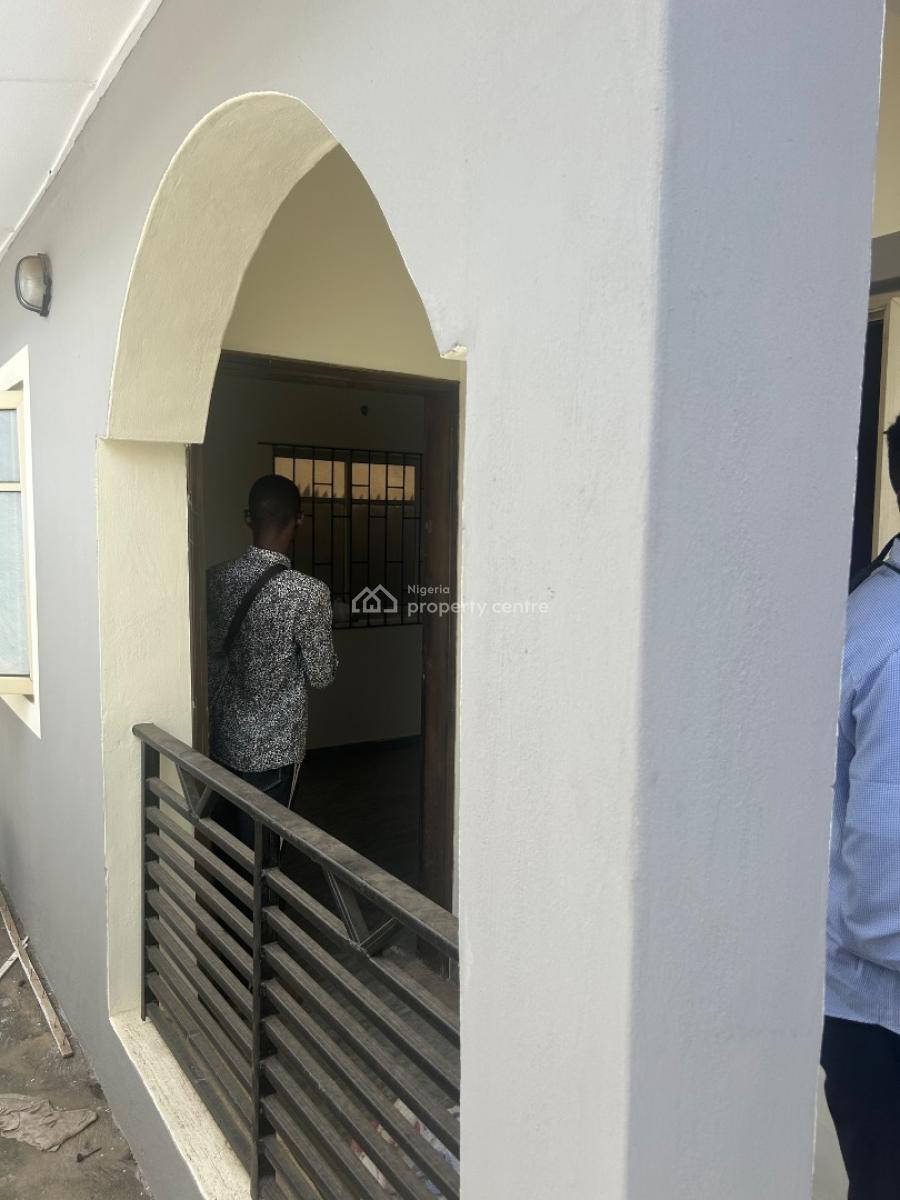 Alone in Compound Miniflat, 32nd Road Gowon Estate, Egbeda, Alimosho, Lagos, Mini Flat (room and Parlour) for Rent
