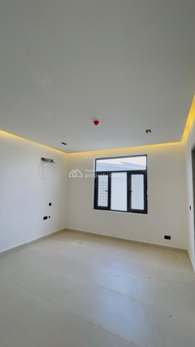 Luxury Brand New 3 Bedroom Apartment, Lekki Phase 1, Lekki, Lagos, Flat / Apartment for Sale