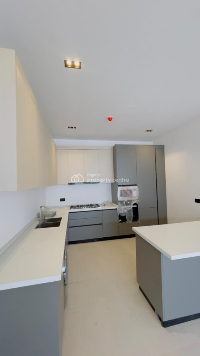 Luxury Brand New 3 Bedroom Apartment, Lekki Phase 1, Lekki, Lagos, Flat / Apartment for Sale