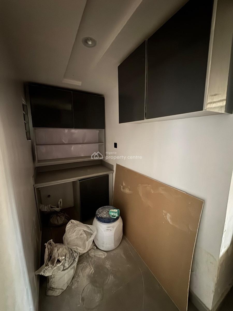 a Brand New 3 Bedroom Flat in Lekki Phase 1., Lekki Phase 1., Lekki Phase 1, Lekki, Lagos, Flat / Apartment for Sale