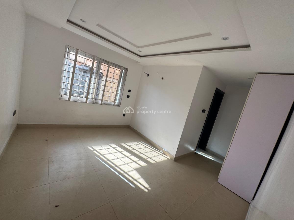 a Brand New 3 Bedroom Flat in Lekki Phase 1., Lekki Phase 1., Lekki Phase 1, Lekki, Lagos, Flat / Apartment for Sale
