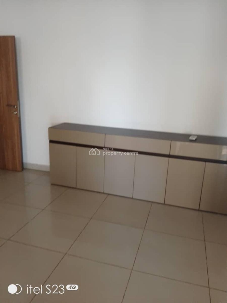 Luxury 3bedroom with Pool, Gym, and Bq, Gerald Road Ikoyi, Ikoyi, Lagos, Flat / Apartment for Rent