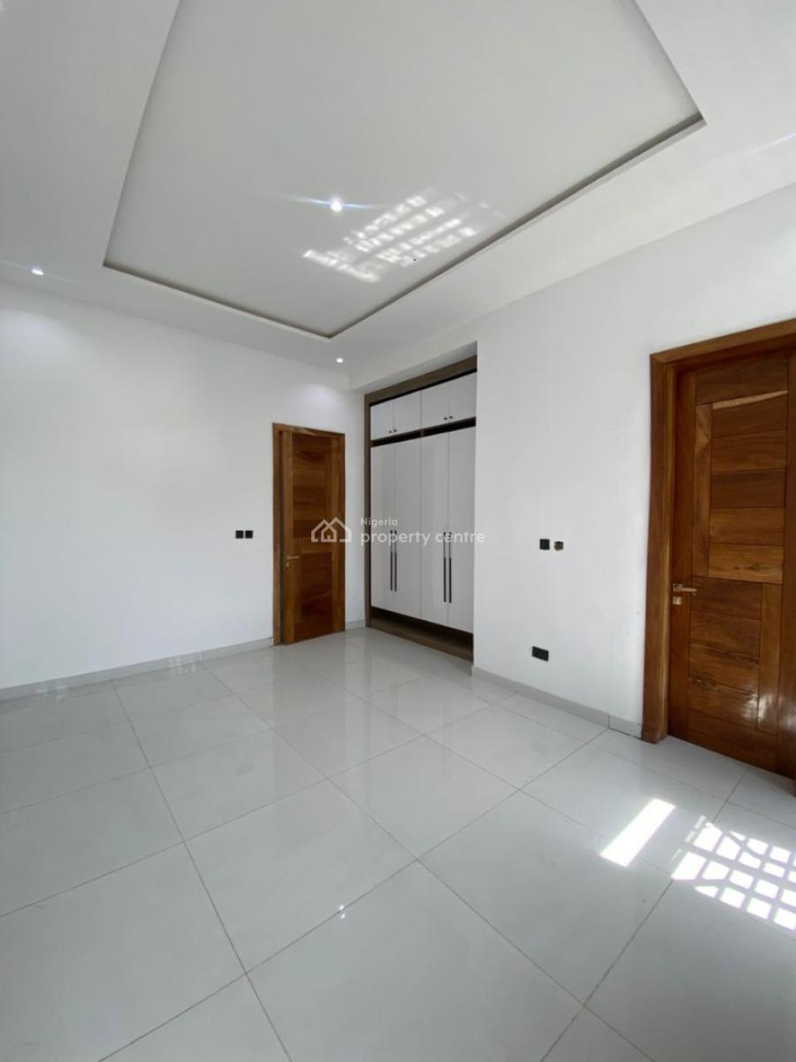 Enormous 5bedroom Duplex with a Bq and a Pool, Ikota, Lekki, Lagos, Detached Duplex for Sale