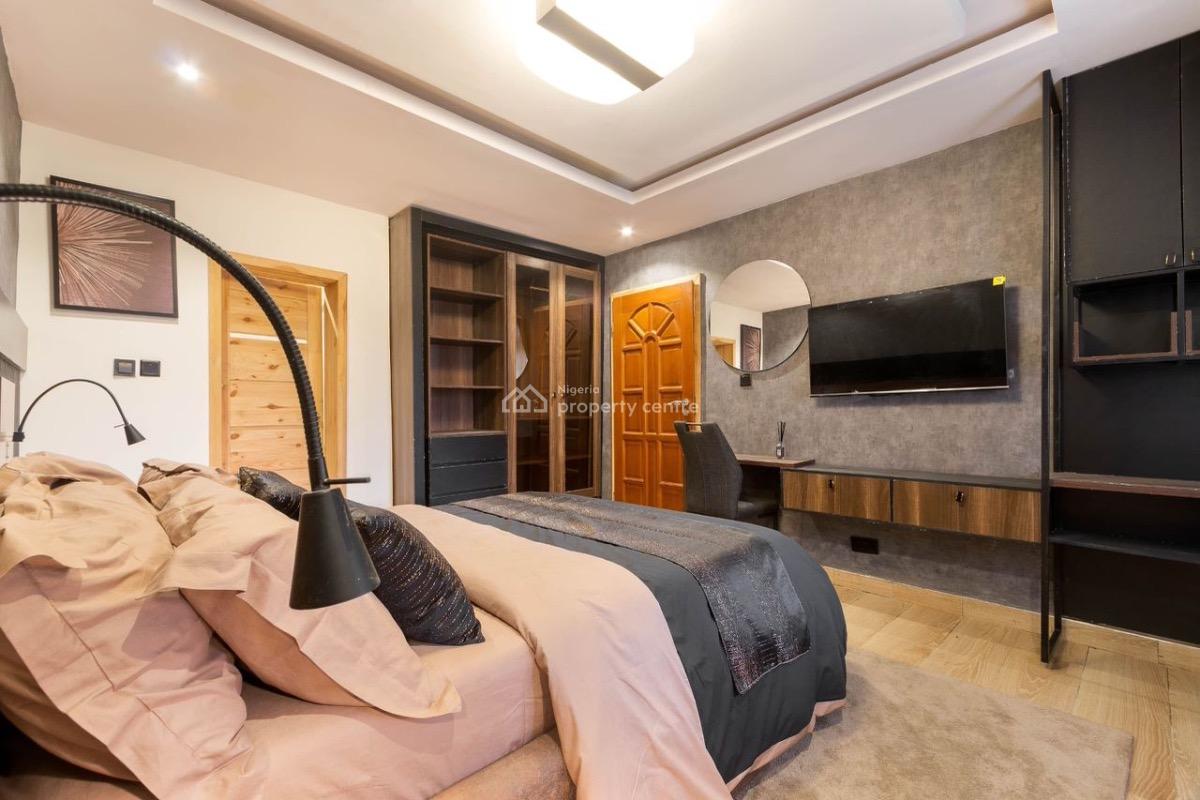 Luxury Three Bedroom with Pool, Ps5, Lekki Phase 1, Lekki, Lagos, Flat / Apartment Short Let