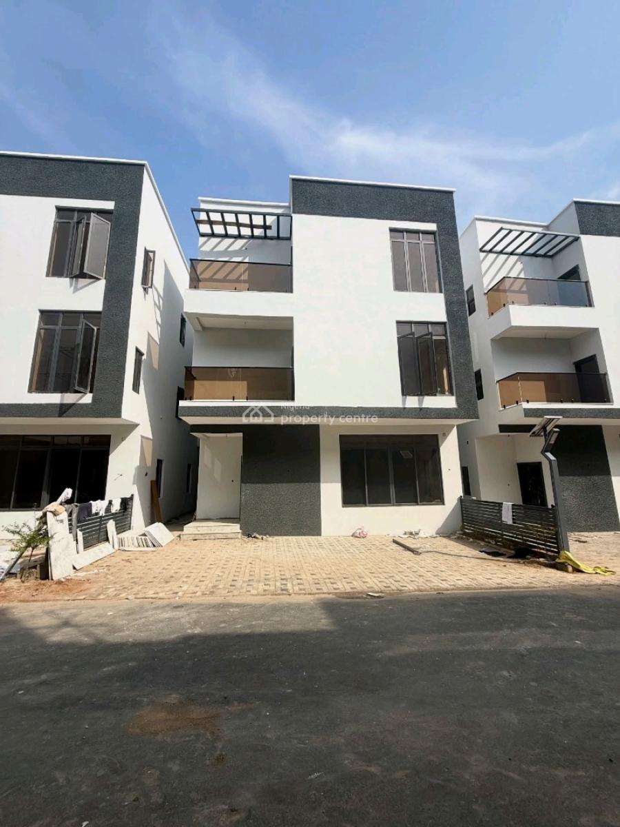 5 Bedroom Detached Duplex  Mabushi  600m   Features: - En-suite Be, Mabushi, Abuja, House for Sale