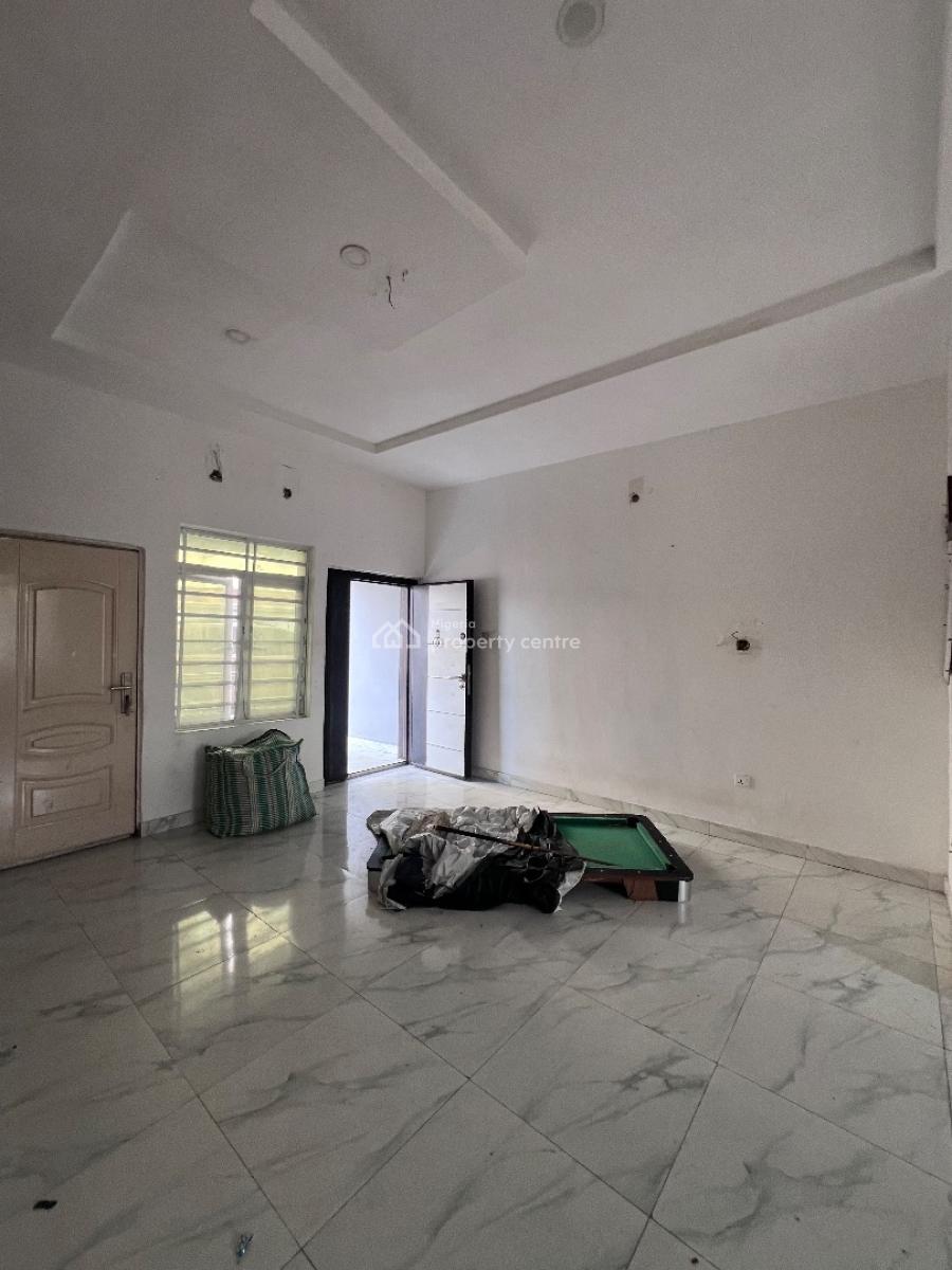a Well Built 2bedroom, Opposite Hopevill Estate Before Novare Shoprite Ajah, Lekki Phase 2, Lekki, Lagos, Flat / Apartment for Rent