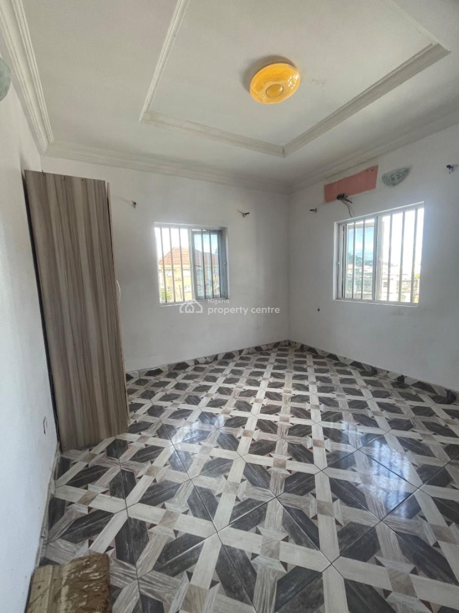 Spacious 3 Bedroom Flat Upstairs, Majek, Dominion, Sangotedo, Ajah, Lagos, Flat / Apartment for Rent