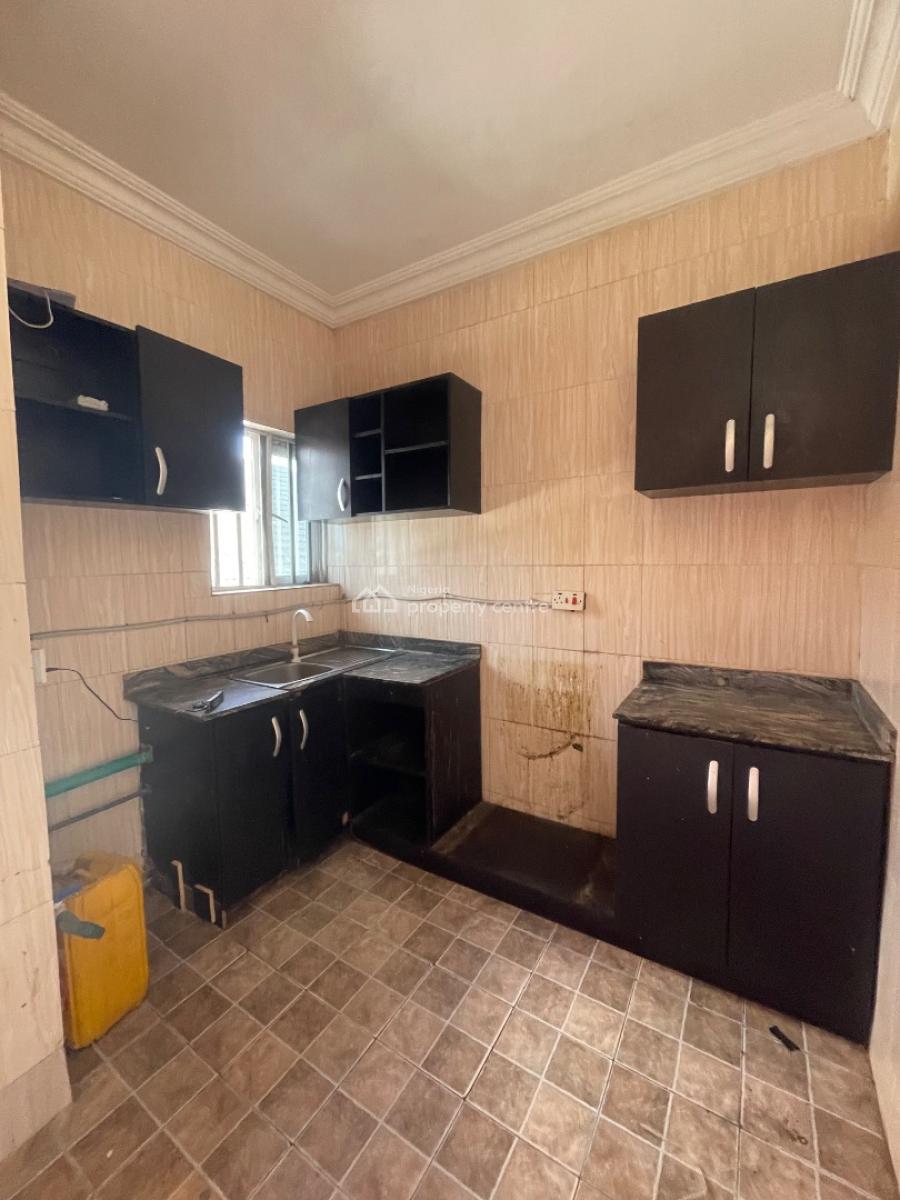 Spacious 3 Bedroom Flat Upstairs, Majek, Dominion, Sangotedo, Ajah, Lagos, Flat / Apartment for Rent