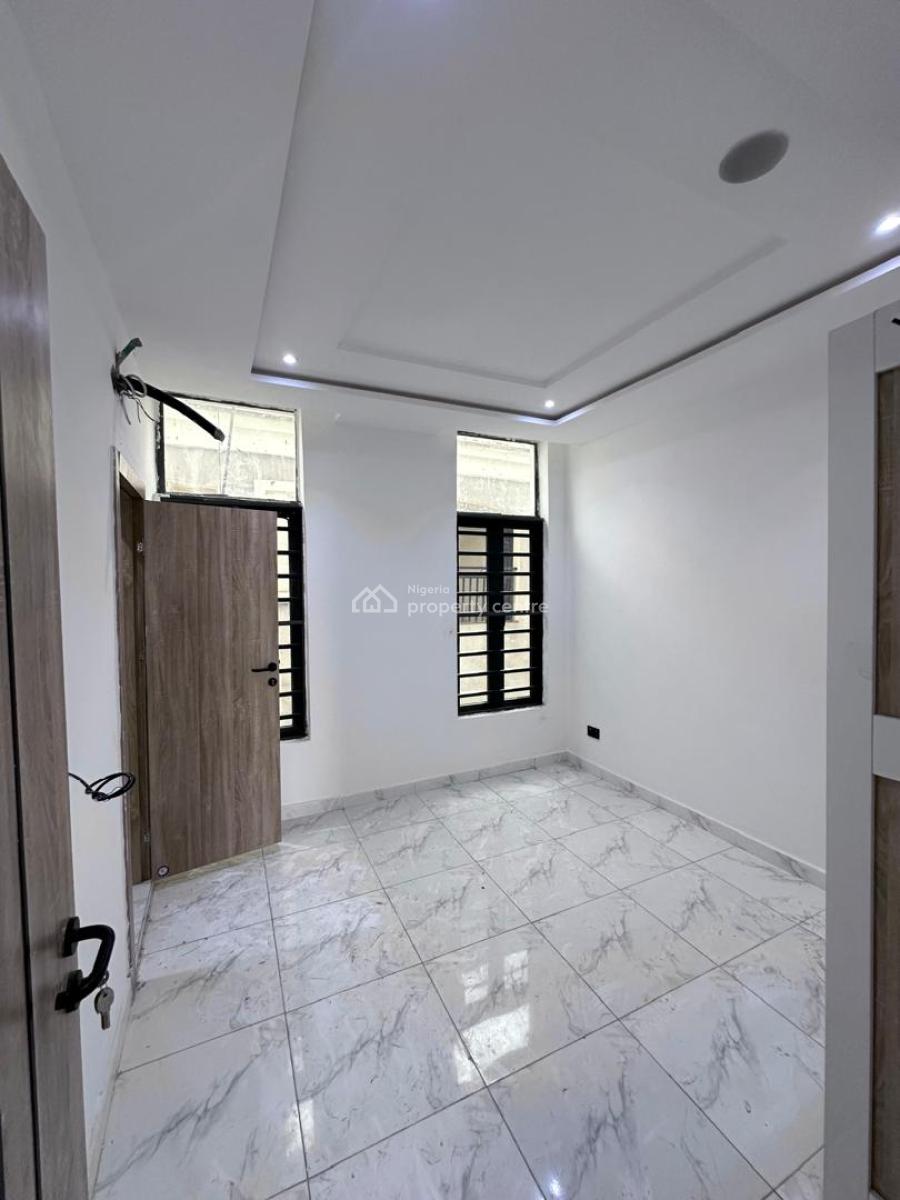 4 Bedroom Terrace Duplex with Bq, Ologolo, Lekki, Lagos, Semi-detached Duplex for Sale