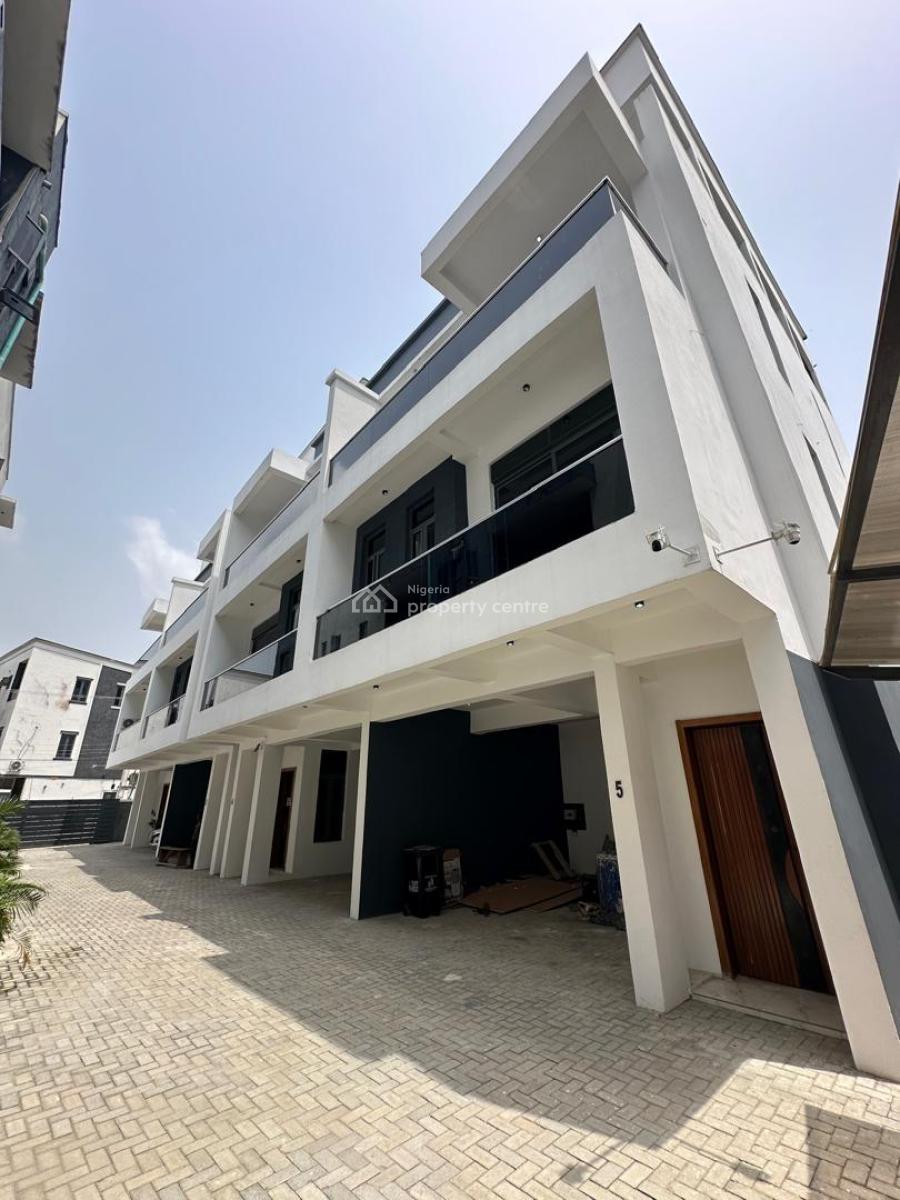 4 Bedroom Terrace Duplex with Bq, Ologolo, Lekki, Lagos, Semi-detached Duplex for Sale