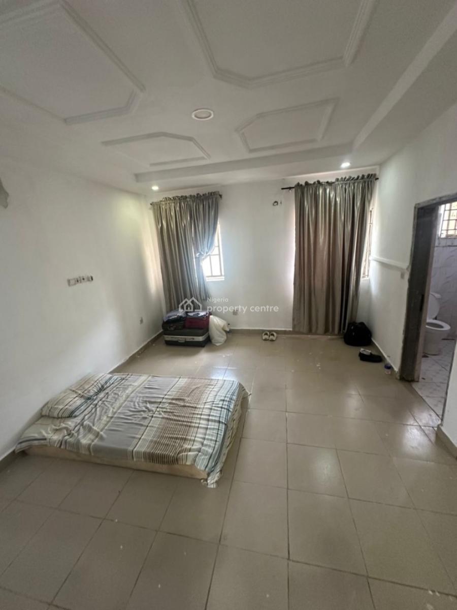 a Spacious Self Contain in a Serene Environment, 3rd Avenue, Gwarinpa, Abuja, Self Contain (single Rooms) for Rent