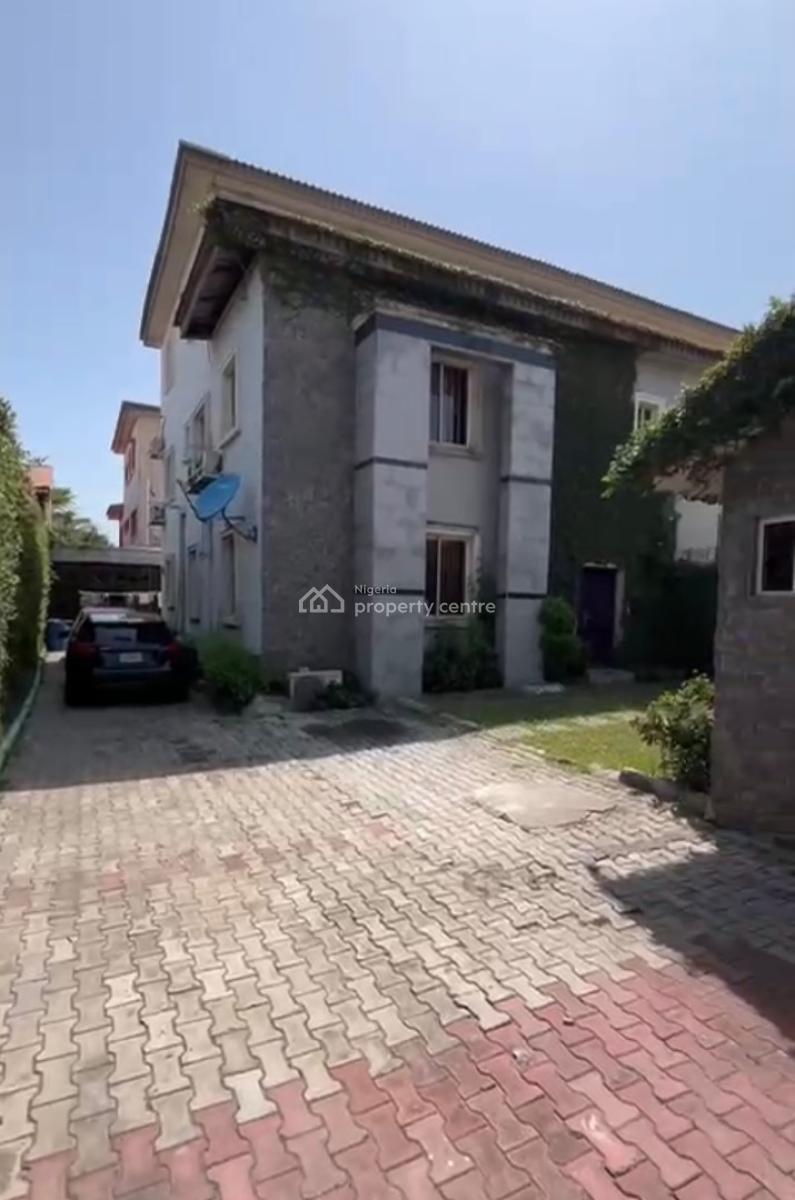 4bedroom Semi Detached *bq Ideal for Commercial and Residential Purpos, Lekki Phase1 Lagos, Lekki, Lagos, Semi-detached Duplex for Sale