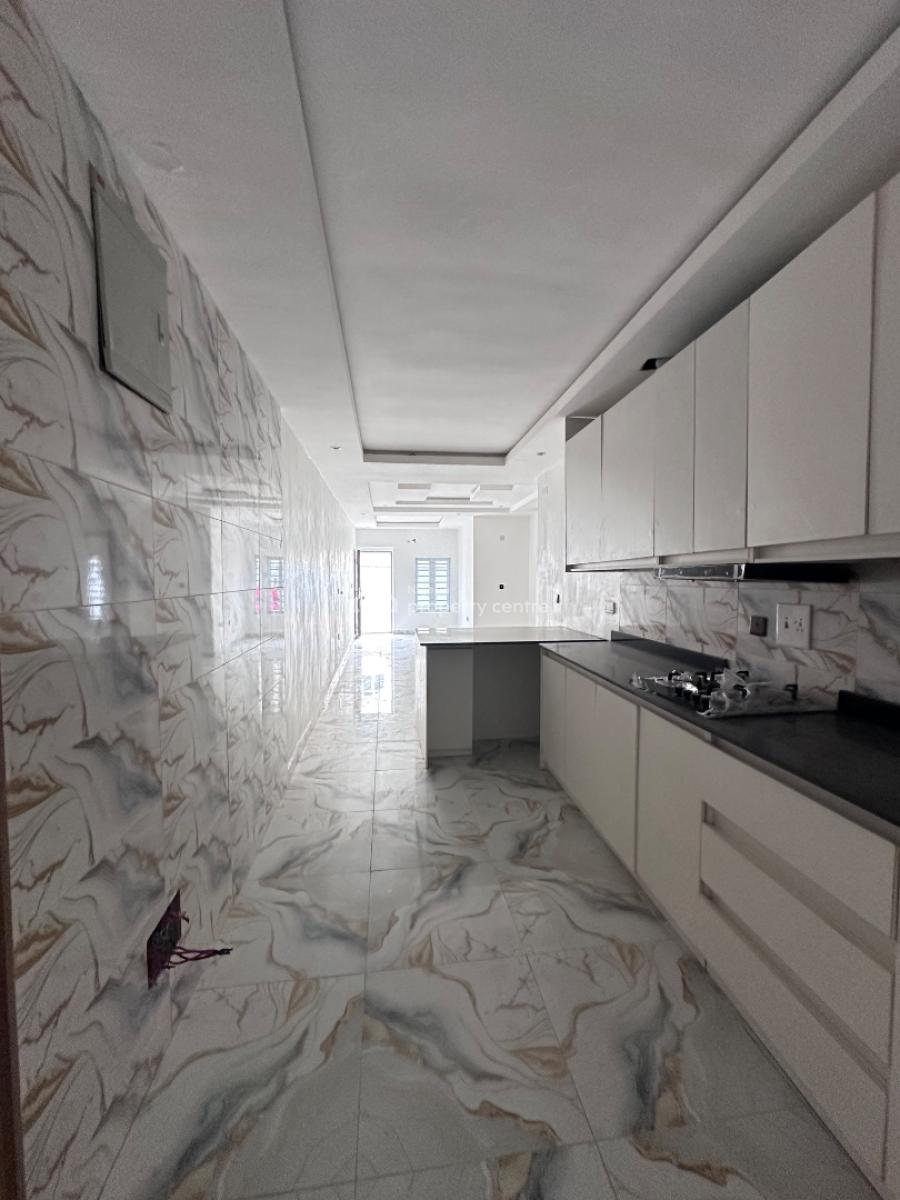 2 Bedroom Apartment, New Road, Lekki, Lagos, Flat / Apartment for Sale