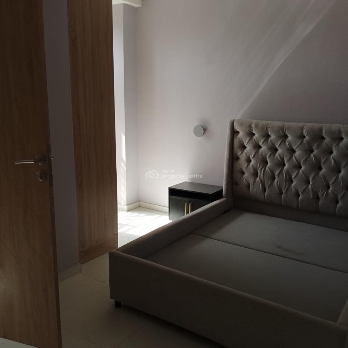 Exquisite 4-bedroom Maisonette with Bq, Ikoyi, Lagos, Flat / Apartment for Sale
