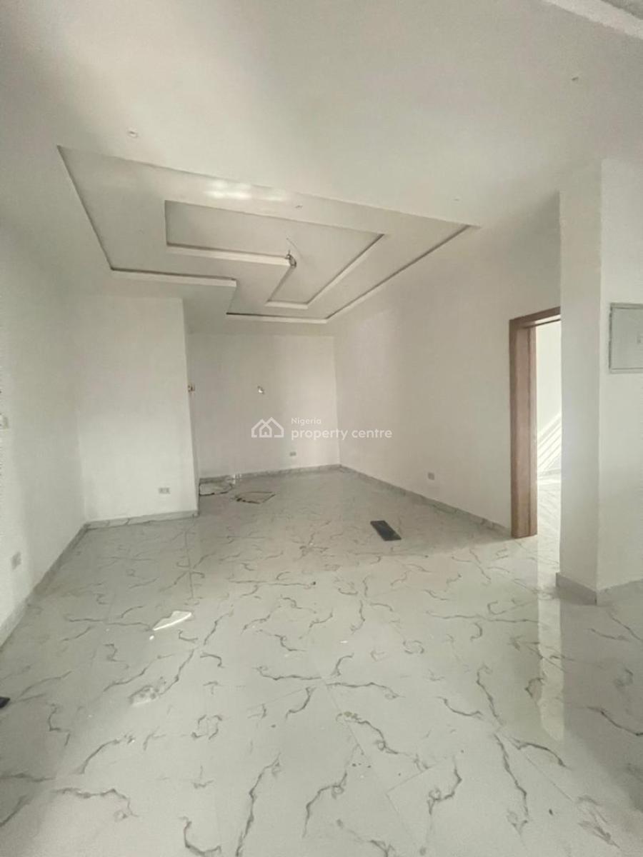 2 Bedroom Apartment Ground Floor, Ologolo, Lekki, Lagos, Flat / Apartment for Rent