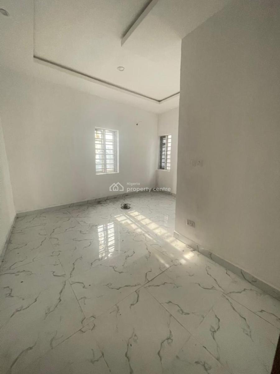 2 Bedroom Apartment Ground Floor, Ologolo, Lekki, Lagos, Flat / Apartment for Rent