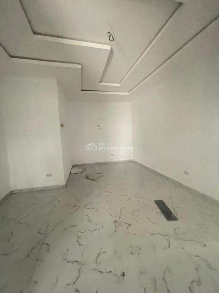2 Bedroom Apartment Ground Floor, Ologolo, Lekki, Lagos, Flat / Apartment for Rent