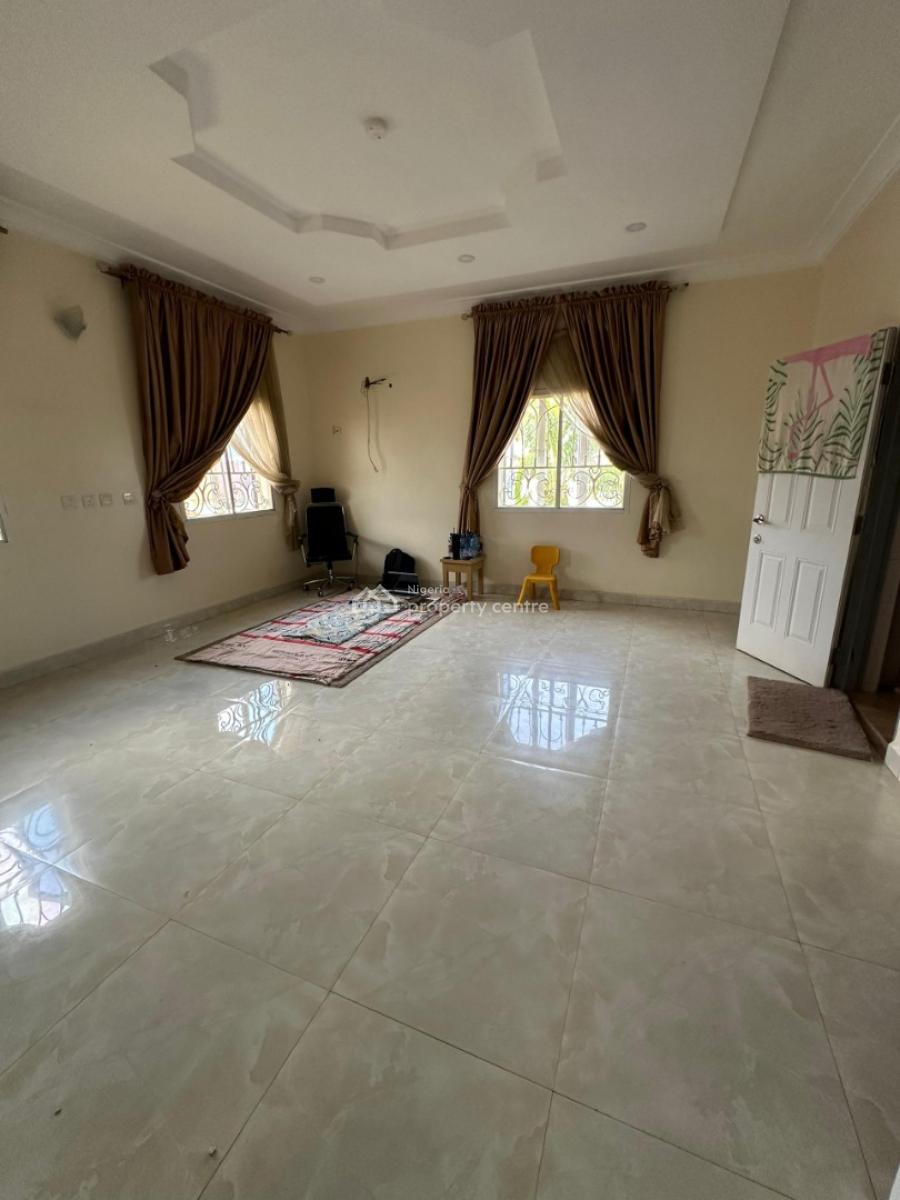 Well Finished 4 Bedroom Semi Detached Duplex, Gwarinpa Extension, Gwarinpa, Abuja, Semi-detached Duplex for Rent