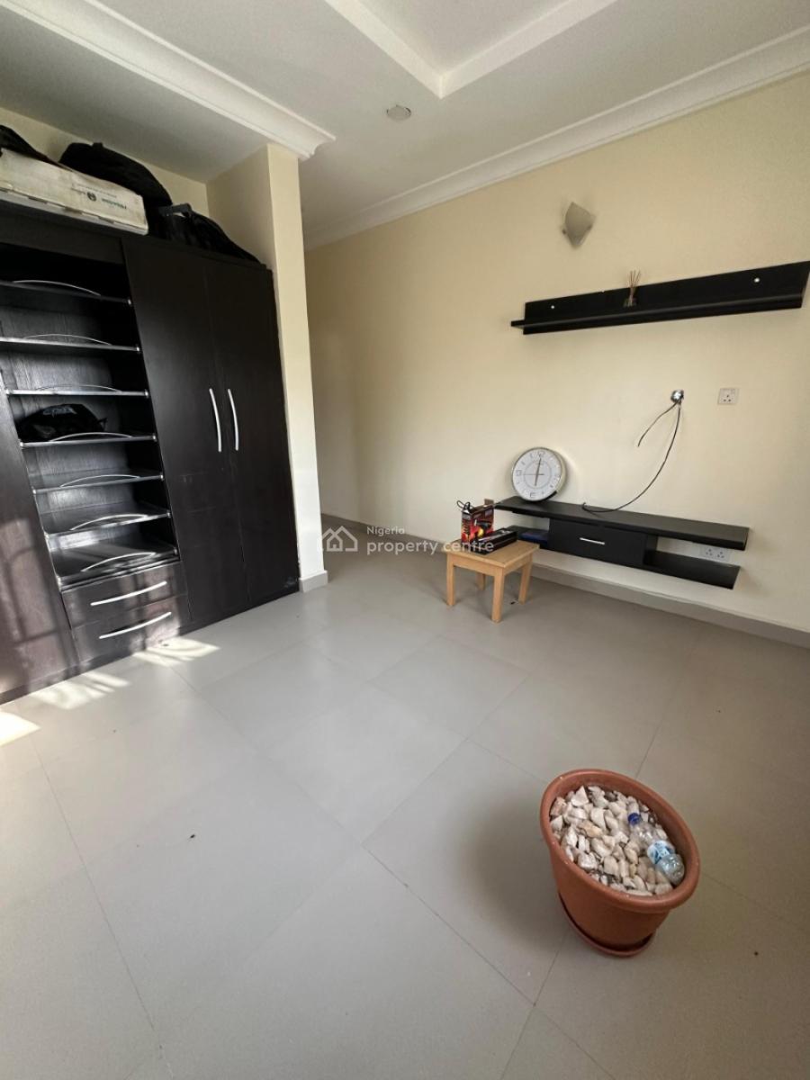 Well Finished 4 Bedroom Semi Detached Duplex, Gwarinpa Extension, Gwarinpa, Abuja, Semi-detached Duplex for Rent