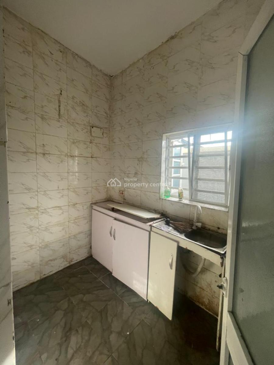 Spacious Mini Flat with 2 Toilets, Ologolo, Lekki, Lagos, Mini Flat (room and Parlour) for Rent