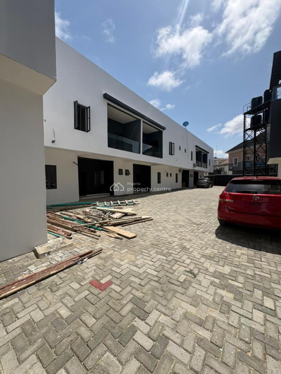 4 Bedroom Terrace Duplex with Bq, Ikota, Lekki, Lagos, Terraced Duplex for Sale