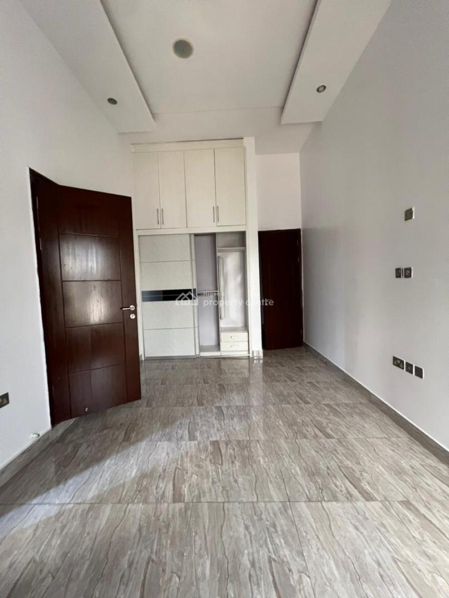 Stunning 3bedroom Apartment with Bq in a Secure Estate, Banana Island, Ikoyi, Lagos, Flat / Apartment for Rent