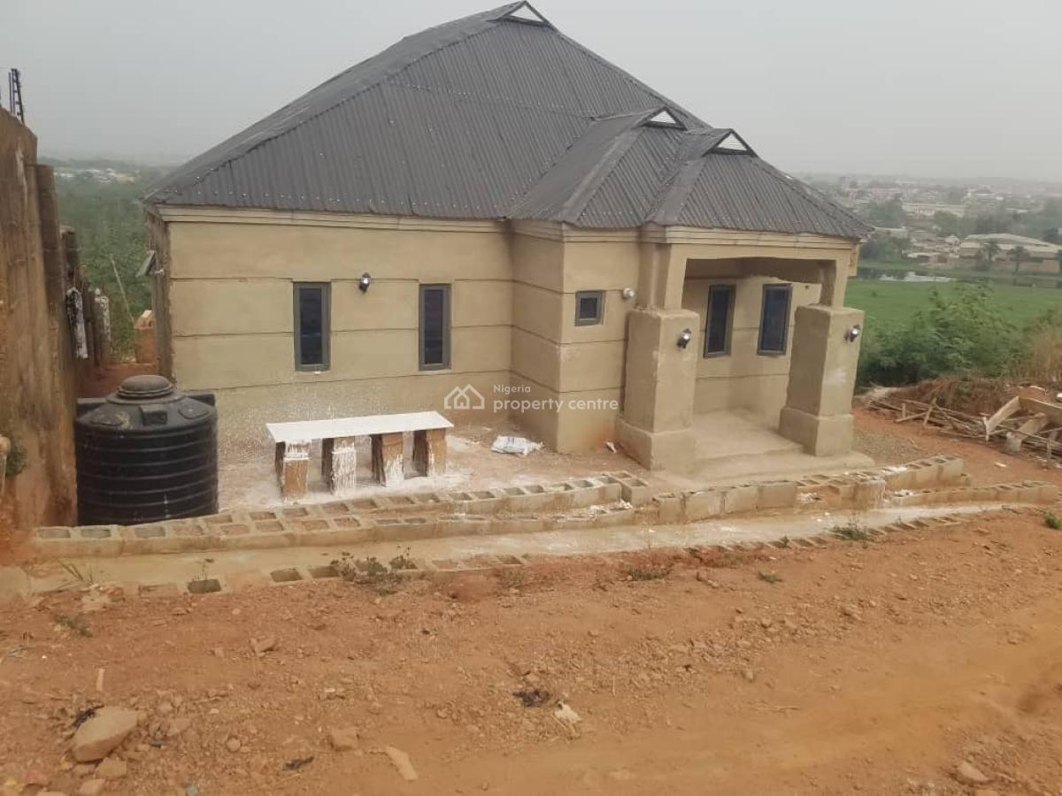 2 Bedroom Flat All Rooms Ensuite, Ebenezers School, First Power Line Oleguneru Road, Eleyele, Ibadan, Oyo, Block of Flats for Sale