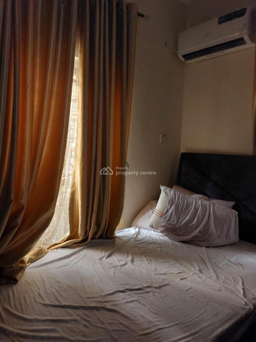 4 Bedroom Semi Detached Duplex with a Bq, Gra Phase 1, Magodo, Lagos, Semi-detached Duplex for Sale