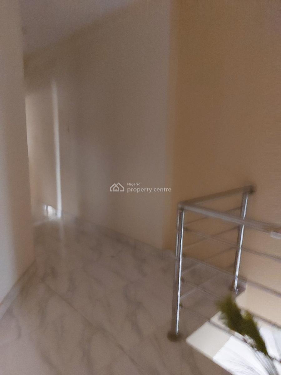 4 Bedroom Semi Detached Duplex with a Bq, Gra Phase 1, Magodo, Lagos, Semi-detached Duplex for Sale