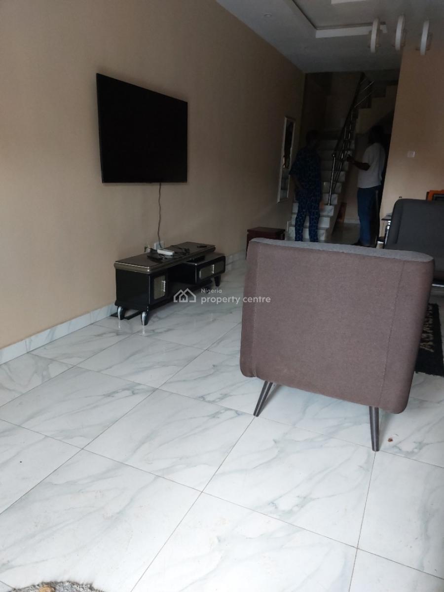 4 Bedroom Semi Detached Duplex with a Bq, Gra Phase 1, Magodo, Lagos, Semi-detached Duplex for Sale
