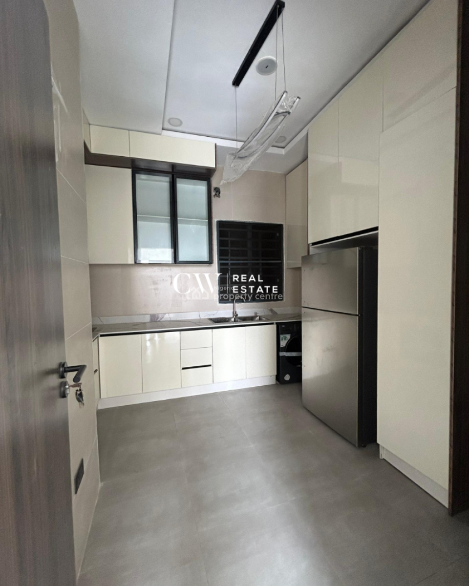 3 Bedroom Apartment, Lekki Phase 1, Lekki, Lagos, Flat / Apartment for Sale