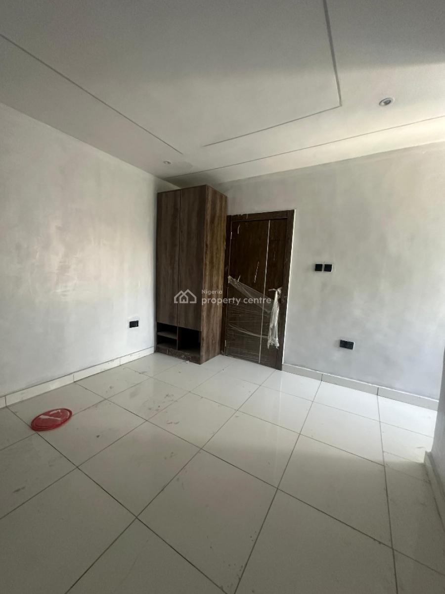 2bedroom Apartment in Nee Road ,lekki, New Road,lekki ,lagos ,nigeria, Lekki, Lagos, Flat / Apartment for Sale