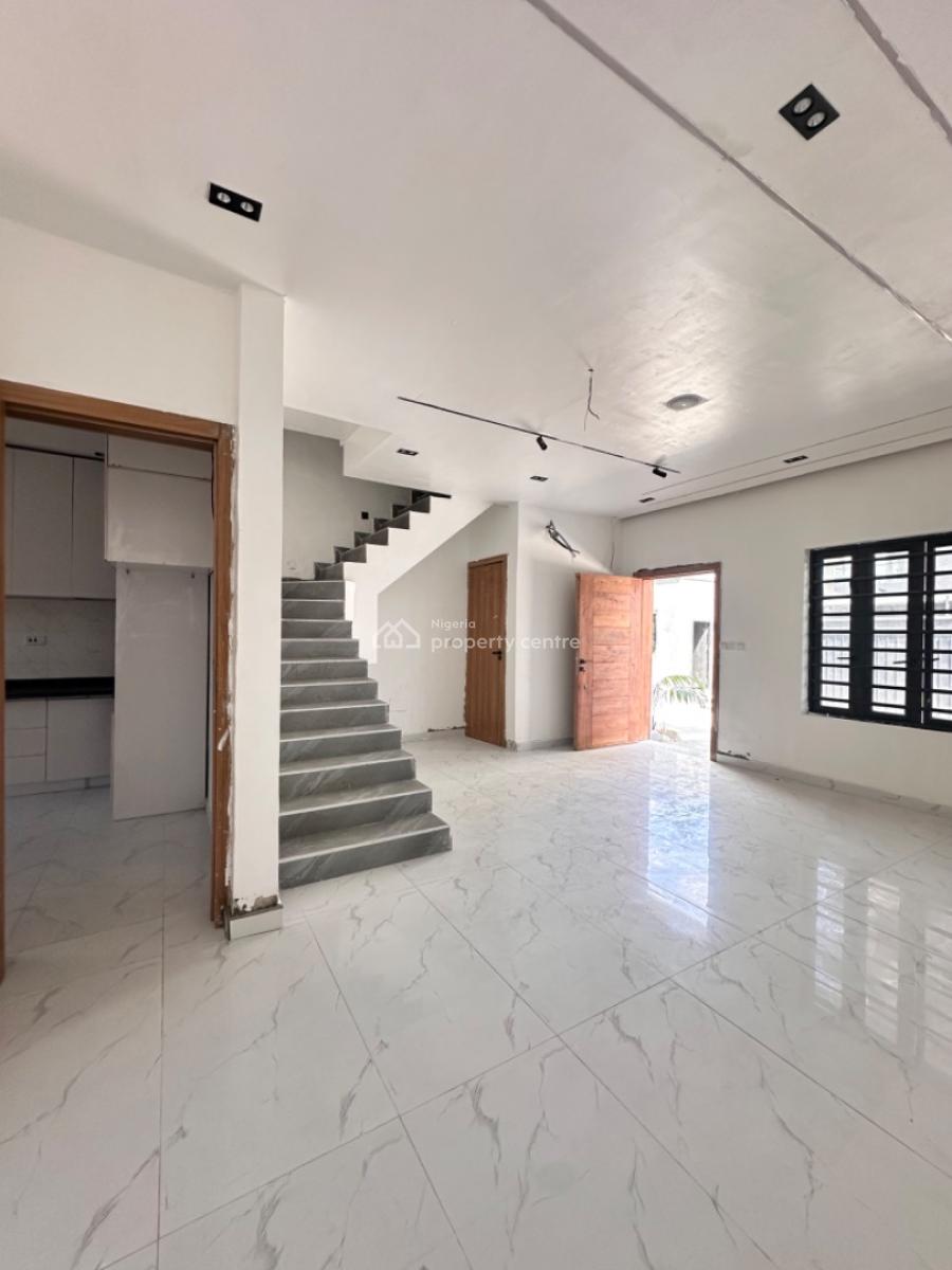Beautiful and Spacious 4 Bedroom Duplex, Off Freedom Way in Lekki, Lekki Phase 1, Lekki, Lagos, Terraced Duplex for Sale