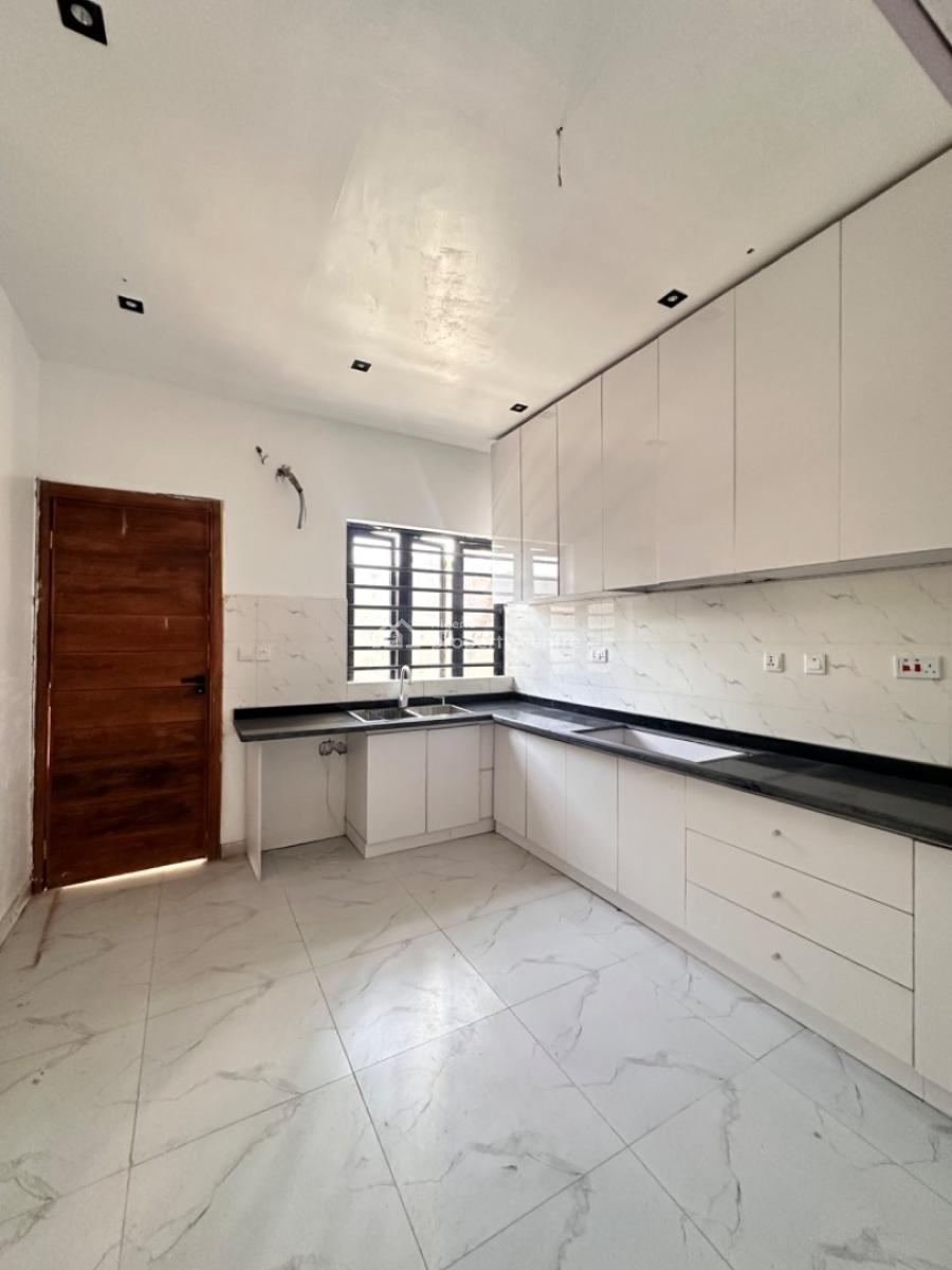 Beautiful and Spacious 4 Bedroom Duplex, Off Freedom Way in Lekki, Lekki Phase 1, Lekki, Lagos, Terraced Duplex for Sale