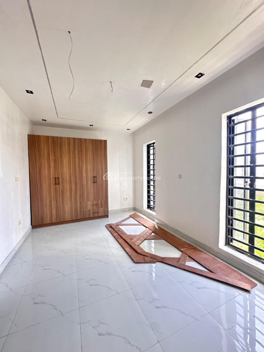 Beautiful and Spacious 4 Bedroom Duplex, Off Freedom Way in Lekki, Lekki Phase 1, Lekki, Lagos, Terraced Duplex for Sale