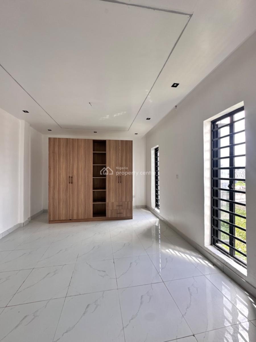 Beautiful and Spacious 4 Bedroom Duplex, Off Freedom Way in Lekki, Lekki Phase 1, Lekki, Lagos, Terraced Duplex for Sale