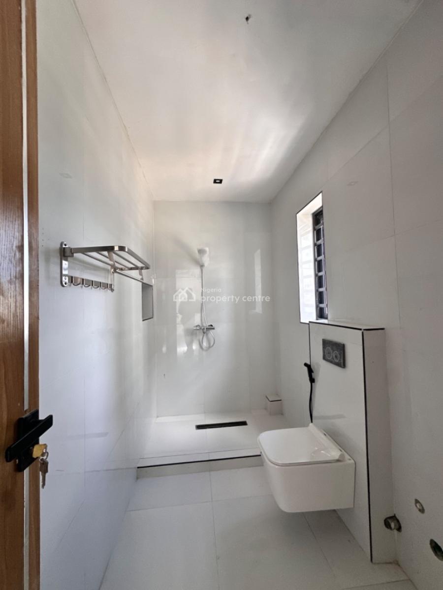 Beautiful and Spacious 4 Bedroom Duplex, Off Freedom Way in Lekki, Lekki Phase 1, Lekki, Lagos, Terraced Duplex for Sale