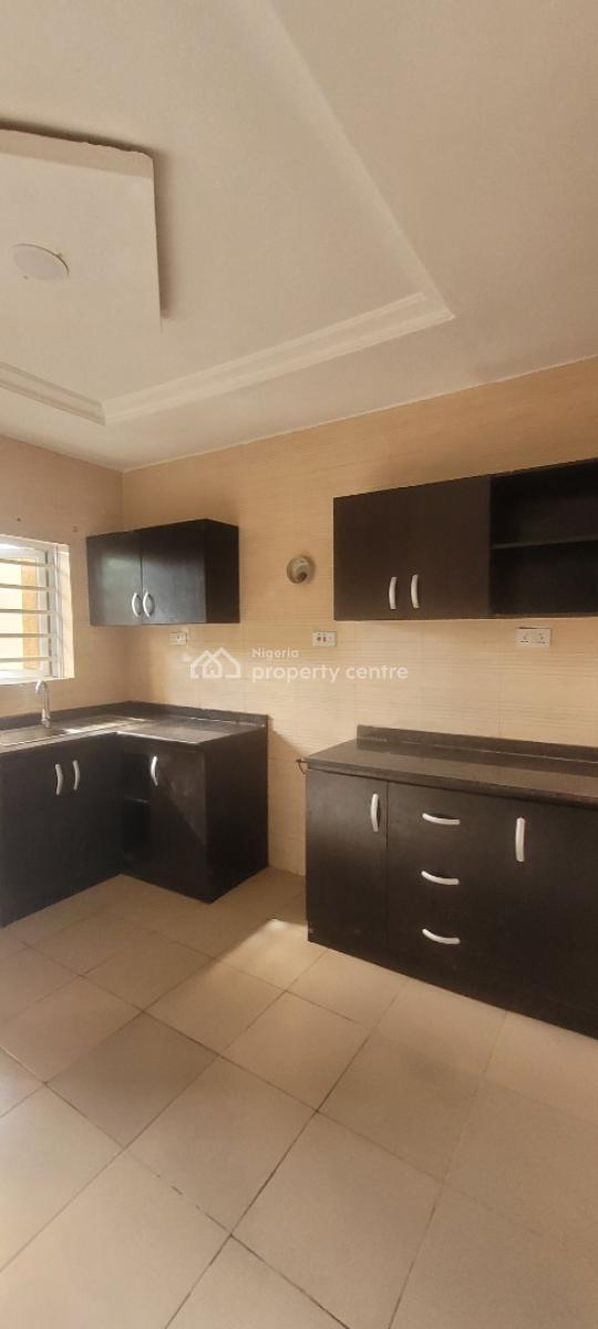 Newly Renovation 3 Bedroom Flat, Sangotedo, Ajah, Lagos, Flat / Apartment for Rent